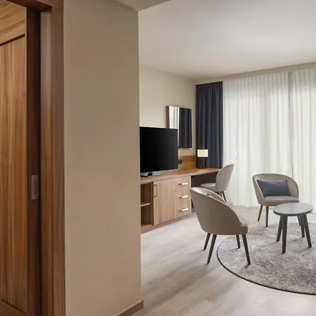 Hotel Hilton Garden 4*
