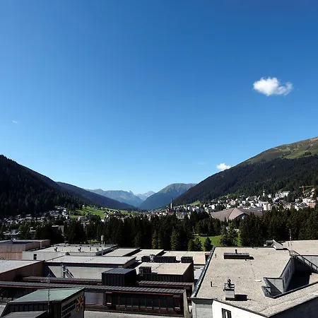 达沃斯希尔顿花园酒店 达沃斯