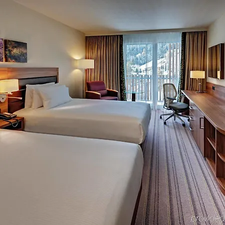 Hilton Garden Otel 4*