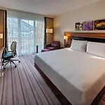 Hilton Garden 4*