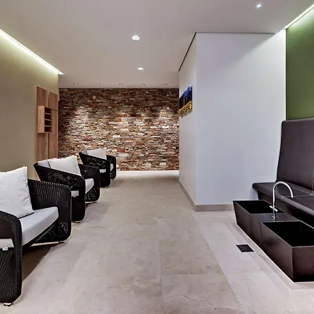 Hilton Garden 호텔 4*