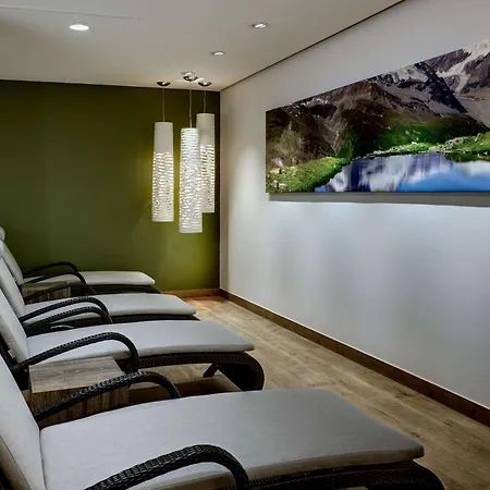 Hilton Garden 4* Davos