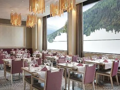 Hilton Garden