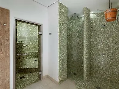 Hilton Garden
